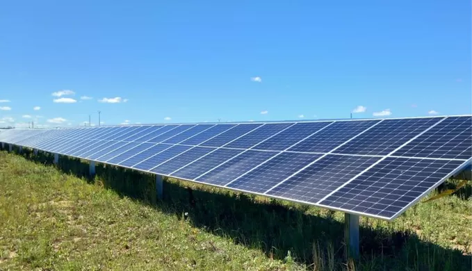 Fortschrittliches Kommunikationssteuerungssystem: Optimierung des Solarenergiemanagements